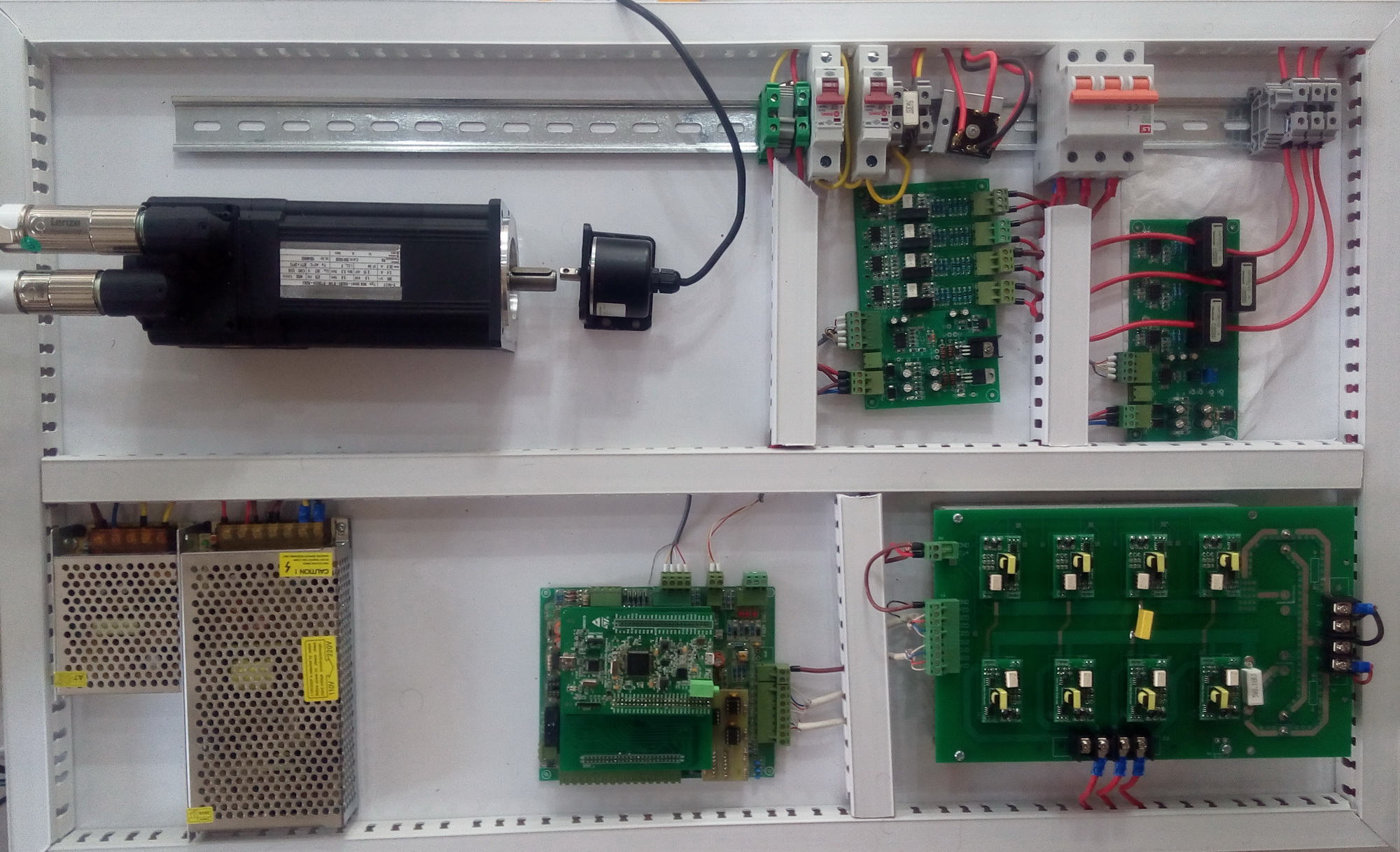 مجموعه تحقیقاتی درایوهای الکتریکی با میکروکنترلر ARM