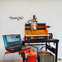 دستگاه سی ان سی رومیزی دقت بالا