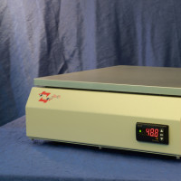 دستگاه صفحه گرم کننده