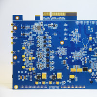 کارت ترکیبی  2 کاناله DAC و 2 کاناله ADC با نرخ 1000MHz و با FPGA Kintex7-XC7K410T
