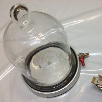 محفظه تحقیق قوانین حاکم بر محیط  خلاء