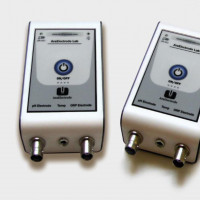 pH  و / ORP / Temp  متر دستی پرتابل بلوتوث دار ارسال دیتا اتوکالیبره  ATC بهمراه الکترود PHوسنسور دما و کبف حمل دستگاه   برق و باطری قابل شارژ