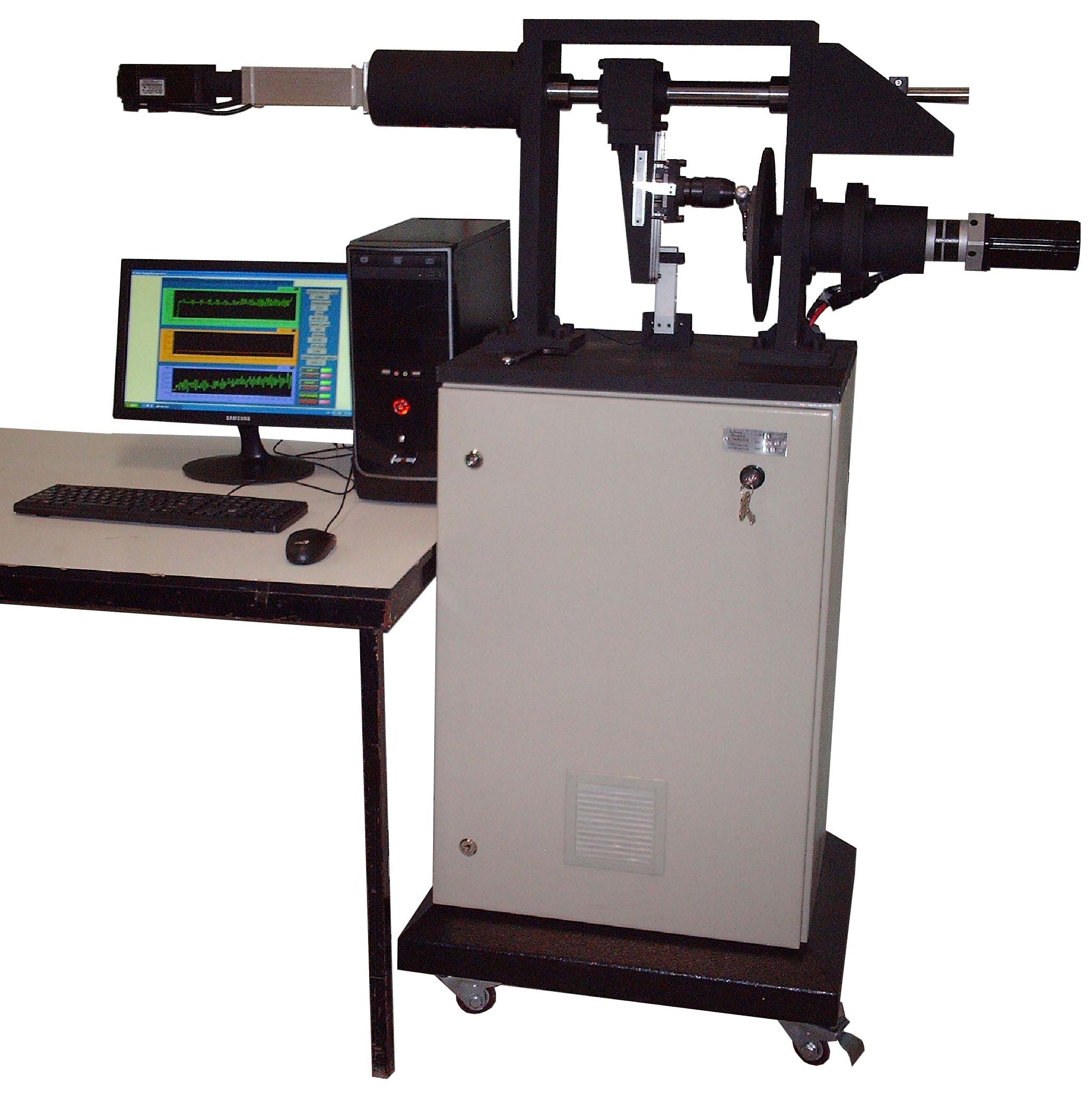 دستگاه تست سایش پیشرفته همراه سیستمهای اندازه گیری نرخ سایش و کنترل نیروی عمودی