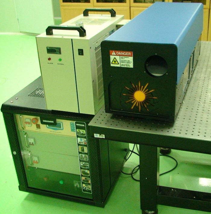 لیزر پالسی حالت جامد تیغه ای دیود پمپ با نرخ تکرار بالا (200 میلی ژول 532 نانومتر-100 هرتز)