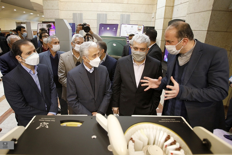سورناستاری و منصور غلامی در آیین افتتاح هشتمین نمایشگاه تجهیزات و مواد آزمایشگاهی ایران ساخت
